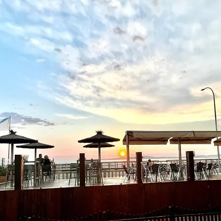 La Lanzada Hotel