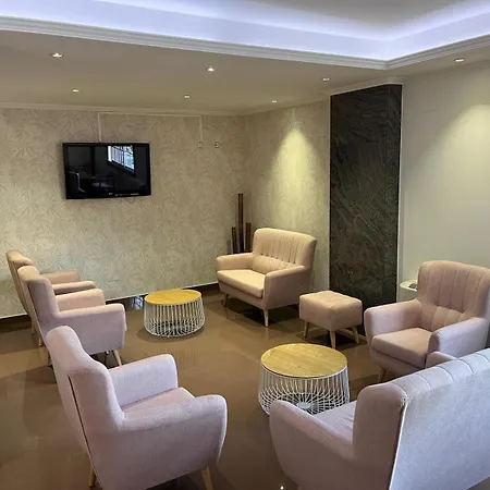 La Lanzada Hotel