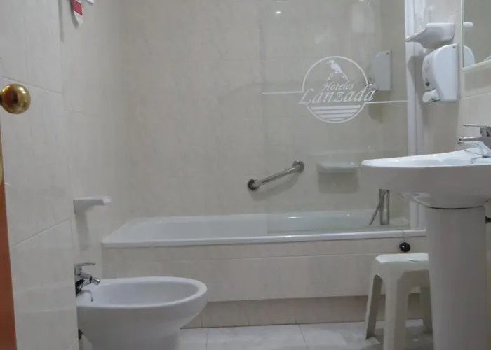 La Lanzada Hotel 2*