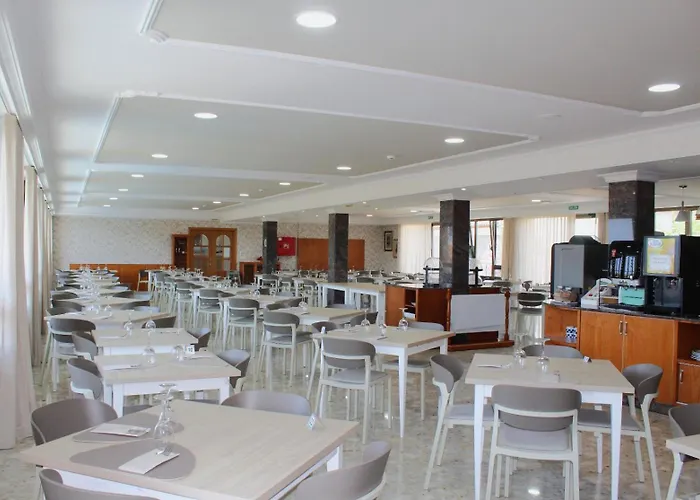 La Lanzada Hotel