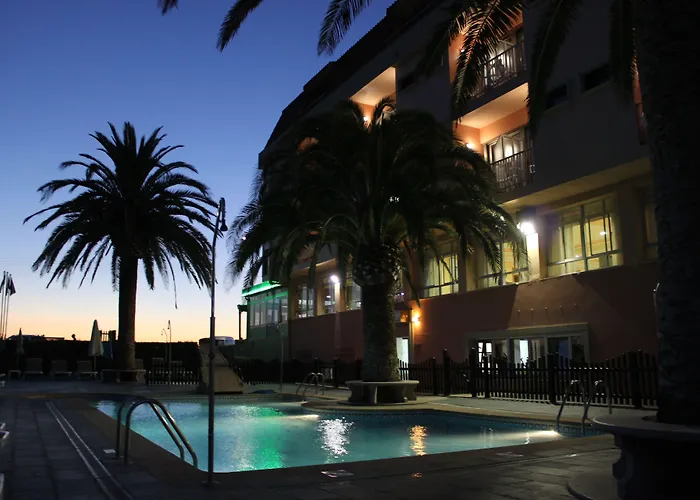 利尔瓦兰扎达酒店